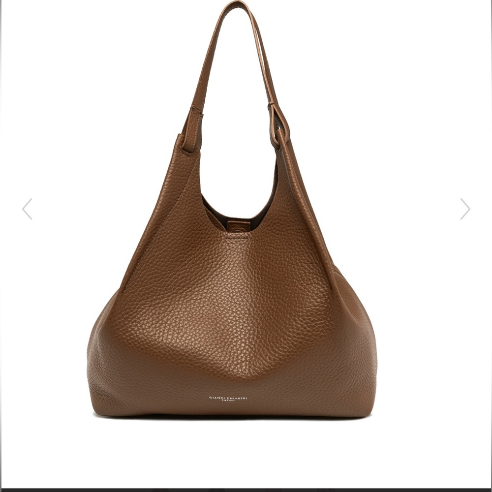 Gianni Chiarini Dua Grande Leather Bag NWT $325 Price firm.